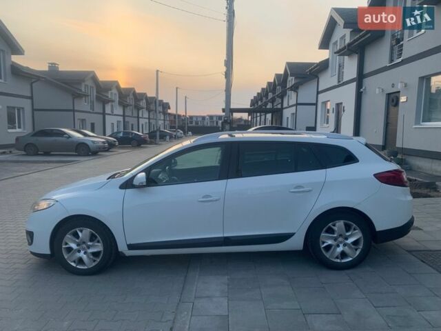 Білий Рено Меган, об'ємом двигуна 1.46 л та пробігом 398 тис. км за 6100 $, фото 6 на Automoto.ua