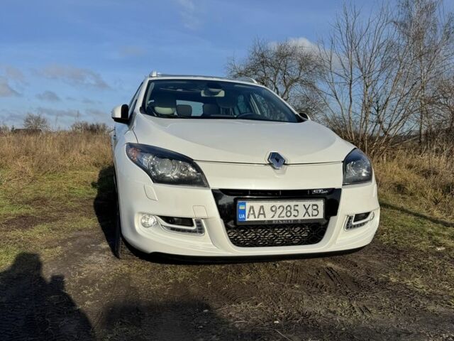 Белый Рено Меган, объемом двигателя 1.5 л и пробегом 260 тыс. км за 4800 $, фото 1 на Automoto.ua