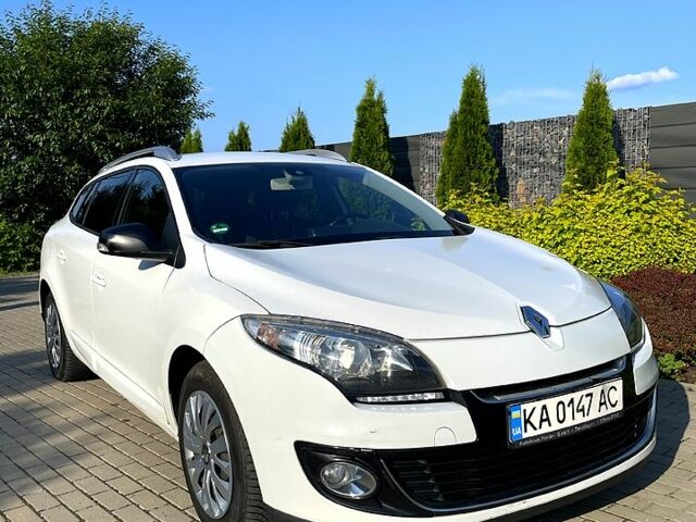 Білий Рено Меган, об'ємом двигуна 1.6 л та пробігом 368 тис. км за 6900 $, фото 6 на Automoto.ua