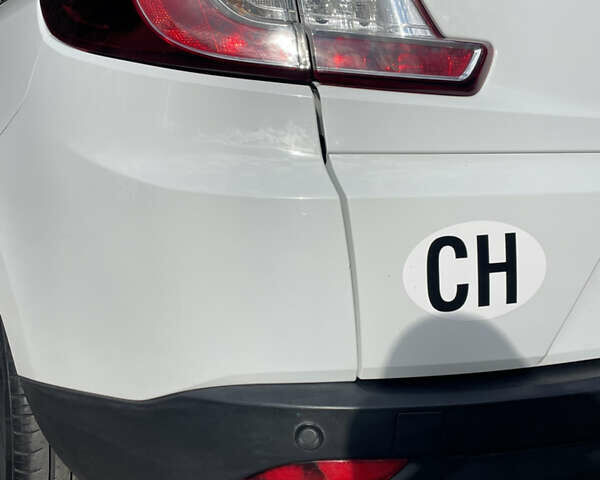 Білий Рено Меган, об'ємом двигуна 1.5 л та пробігом 199 тис. км за 8250 $, фото 12 на Automoto.ua