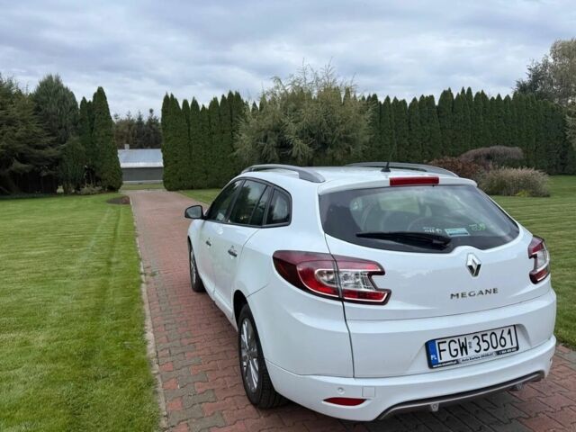 Белый Рено Меган, объемом двигателя 1.5 л и пробегом 188 тыс. км за 2300 $, фото 12 на Automoto.ua