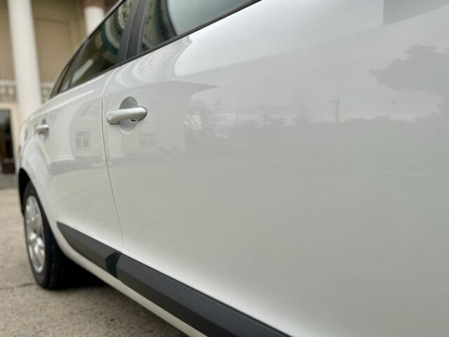 Белый Рено Меган, объемом двигателя 1.5 л и пробегом 286 тыс. км за 6999 $, фото 3 на Automoto.ua