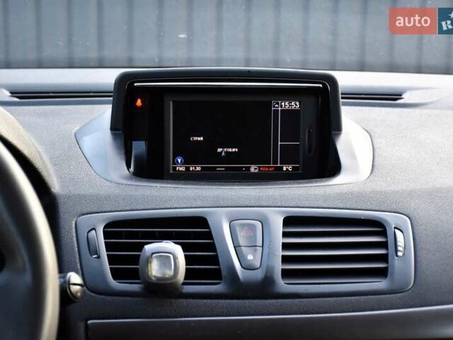 Белый Рено Меган, объемом двигателя 1.5 л и пробегом 232 тыс. км за 7800 $, фото 32 на Automoto.ua