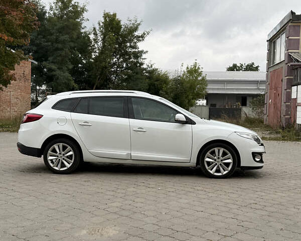 Белый Рено Меган, объемом двигателя 1.5 л и пробегом 236 тыс. км за 7900 $, фото 15 на Automoto.ua