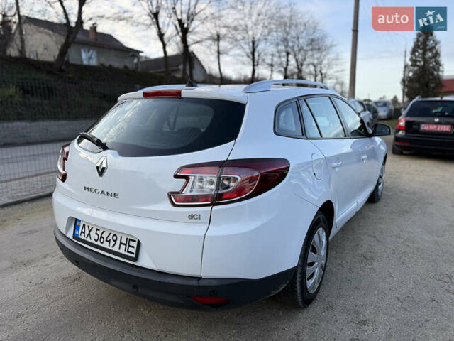 Белый Рено Меган, объемом двигателя 1.5 л и пробегом 259 тыс. км за 7999 $, фото 9 на Automoto.ua