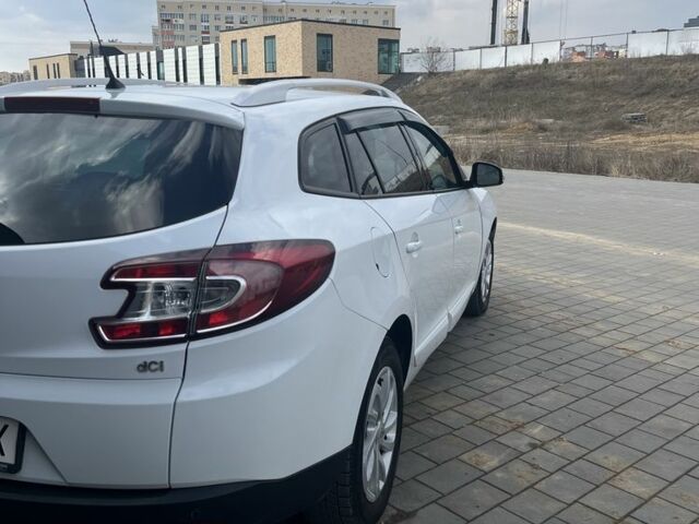 Білий Рено Меган, об'ємом двигуна 1.5 л та пробігом 259 тис. км за 7699 $, фото 6 на Automoto.ua