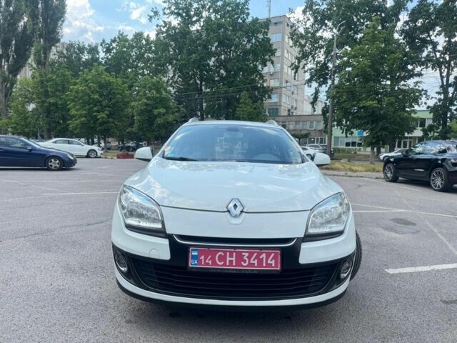 Белый Рено Меган, объемом двигателя 1.5 л и пробегом 190 тыс. км за 7300 $, фото 4 на Automoto.ua