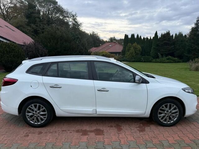 Белый Рено Меган, объемом двигателя 1.5 л и пробегом 188 тыс. км за 2300 $, фото 1 на Automoto.ua