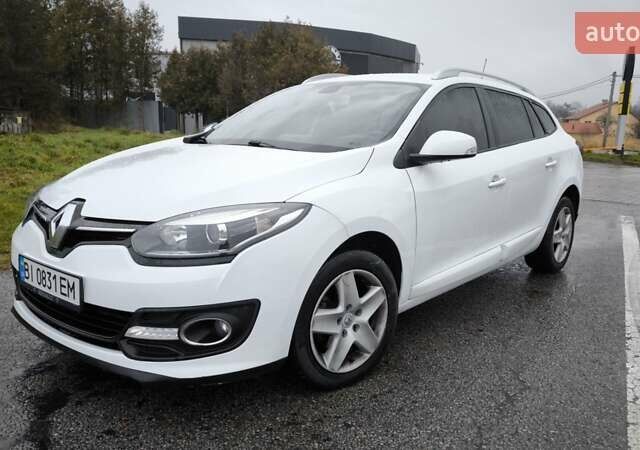 Белый Рено Меган, объемом двигателя 1.46 л и пробегом 225 тыс. км за 8500 $, фото 4 на Automoto.ua