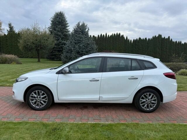 Белый Рено Меган, объемом двигателя 1.5 л и пробегом 188 тыс. км за 2300 $, фото 2 на Automoto.ua