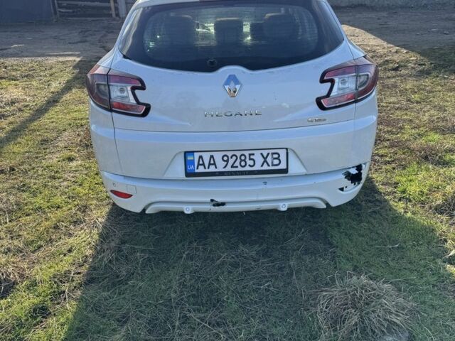 Белый Рено Меган, объемом двигателя 1.5 л и пробегом 260 тыс. км за 4800 $, фото 5 на Automoto.ua