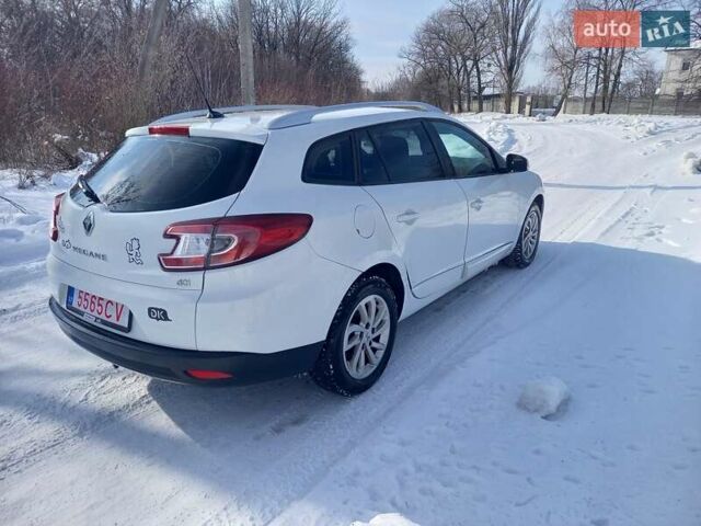 Белый Рено Меган, объемом двигателя 1.5 л и пробегом 222 тыс. км за 6850 $, фото 10 на Automoto.ua