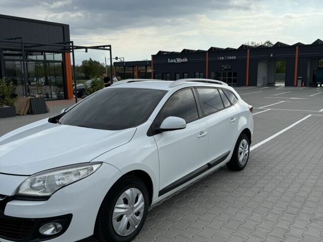 Білий Рено Меган, об'ємом двигуна 1.5 л та пробігом 237 тис. км за 8700 $, фото 4 на Automoto.ua