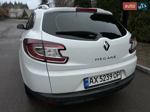 Білий Рено Меган, об'ємом двигуна 1.46 л та пробігом 243 тис. км за 8700 $, фото 5 на Automoto.ua