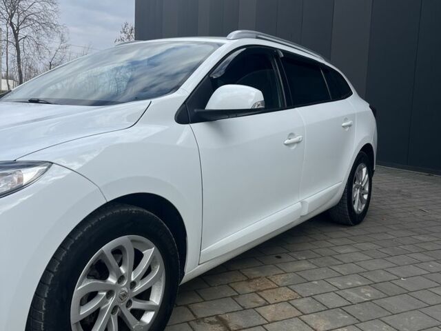 Білий Рено Меган, об'ємом двигуна 1.5 л та пробігом 259 тис. км за 7699 $, фото 11 на Automoto.ua