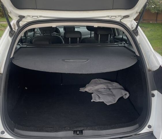 Рено Меган 2013 в Локачи на Automoto.ua Белый Рено Меган, объемом двигателя 1.5 л и пробегом 290 тыс. км за 7500 $, фото 7 на Automoto.ua