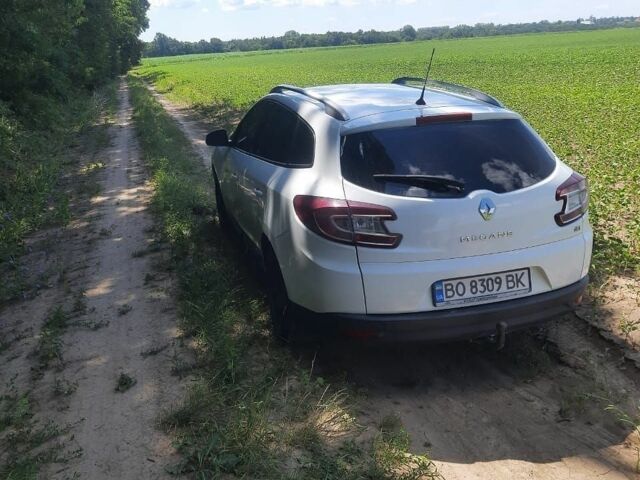 Білий Рено Меган, об'ємом двигуна 1.46 л та пробігом 230 тис. км за 6300 $, фото 9 на Automoto.ua