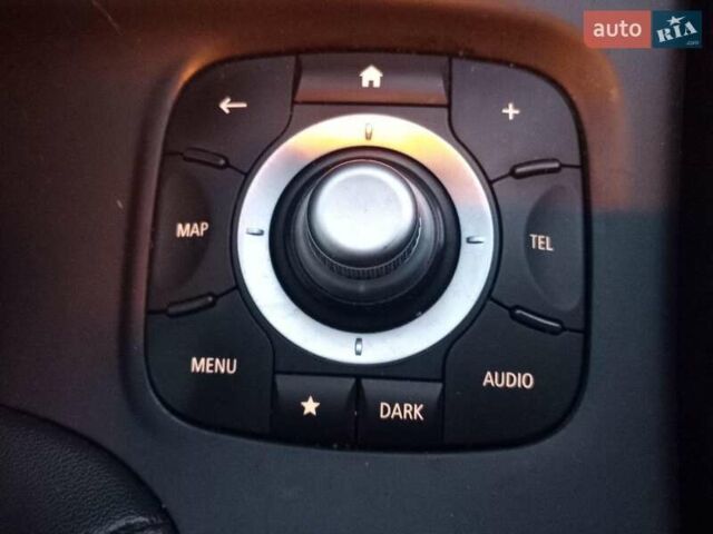 Белый Рено Меган, объемом двигателя 1.5 л и пробегом 315 тыс. км за 8990 $, фото 13 на Automoto.ua