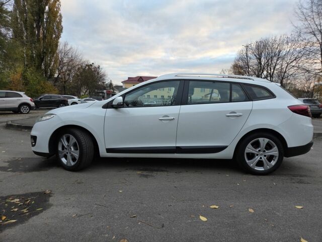 Белый Рено Меган, объемом двигателя 1.5 л и пробегом 226 тыс. км за 7300 $, фото 4 на Automoto.ua