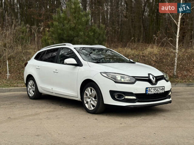 Білий Рено Меган, об'ємом двигуна 1.46 л та пробігом 245 тис. км за 8500 $, фото 3 на Automoto.ua