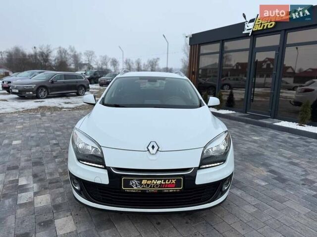 Білий Рено Меган, об'ємом двигуна 1.5 л та пробігом 212 тис. км за 8199 $, фото 2 на Automoto.ua