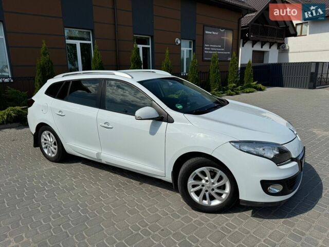 Белый Рено Меган, объемом двигателя 1.46 л и пробегом 232 тыс. км за 6999 $, фото 3 на Automoto.ua