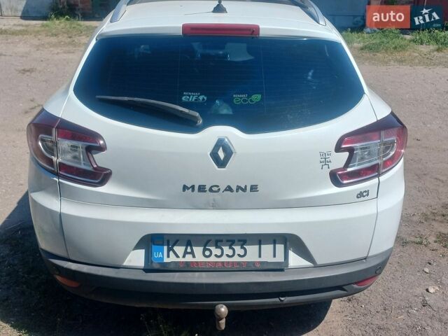 Белый Рено Меган, объемом двигателя 1.46 л и пробегом 310 тыс. км за 8400 $, фото 4 на Automoto.ua