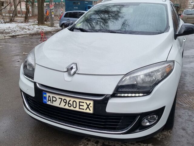 Білий Рено Меган, об'ємом двигуна 1.5 л та пробігом 150 тис. км за 9800 $, фото 10 на Automoto.ua