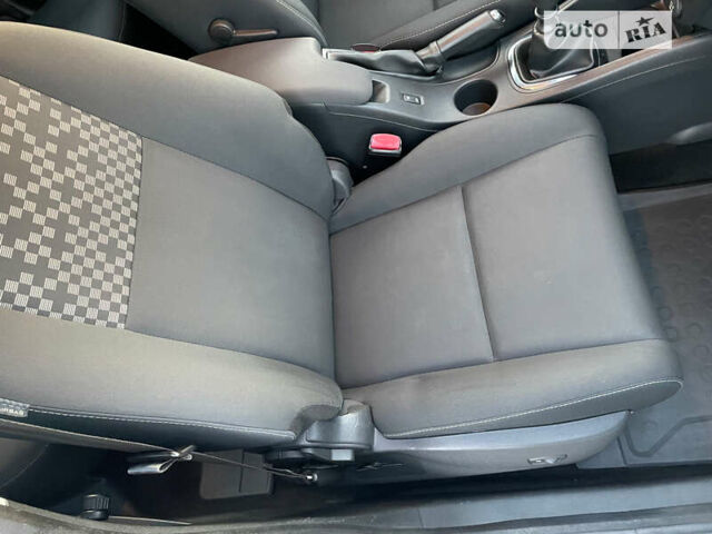 Білий Рено Меган, об'ємом двигуна 1.46 л та пробігом 223 тис. км за 8300 $, фото 57 на Automoto.ua