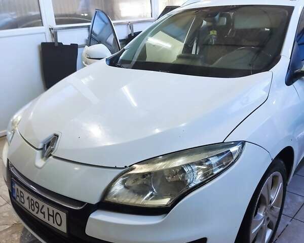 Білий Рено Меган, об'ємом двигуна 1.5 л та пробігом 221 тис. км за 6161 $, фото 12 на Automoto.ua