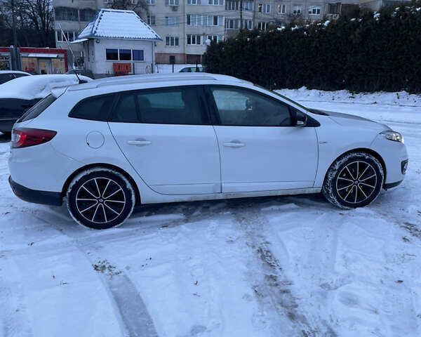 Білий Рено Меган, об'ємом двигуна 1.46 л та пробігом 272 тис. км за 8000 $, фото 1 на Automoto.ua