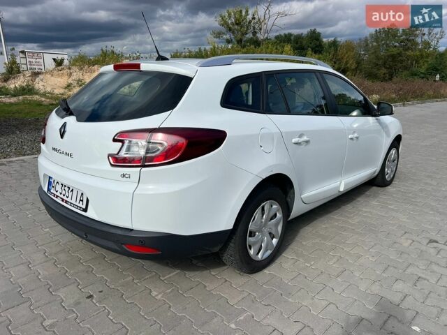 Белый Рено Меган, объемом двигателя 1.46 л и пробегом 179 тыс. км за 7500 $, фото 5 на Automoto.ua