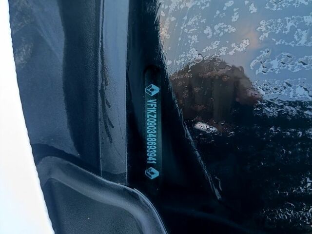 Белый Рено Меган, объемом двигателя 1.5 л и пробегом 212 тыс. км за 9700 $, фото 7 на Automoto.ua