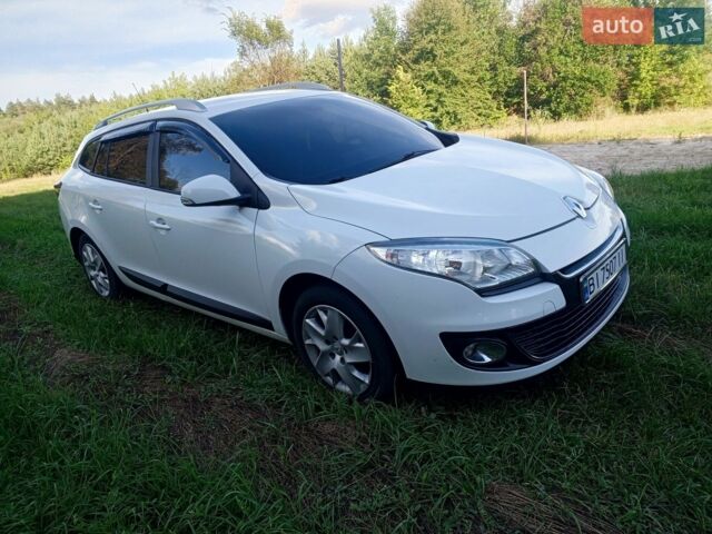 Белый Рено Меган, объемом двигателя 1.46 л и пробегом 270 тыс. км за 7999 $, фото 5 на Automoto.ua