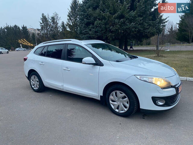 Белый Рено Меган, объемом двигателя 1.2 л и пробегом 146 тыс. км за 6600 $, фото 18 на Automoto.ua