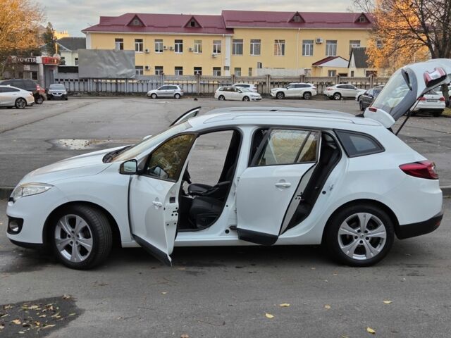 Белый Рено Меган, объемом двигателя 1.5 л и пробегом 226 тыс. км за 7300 $, фото 9 на Automoto.ua