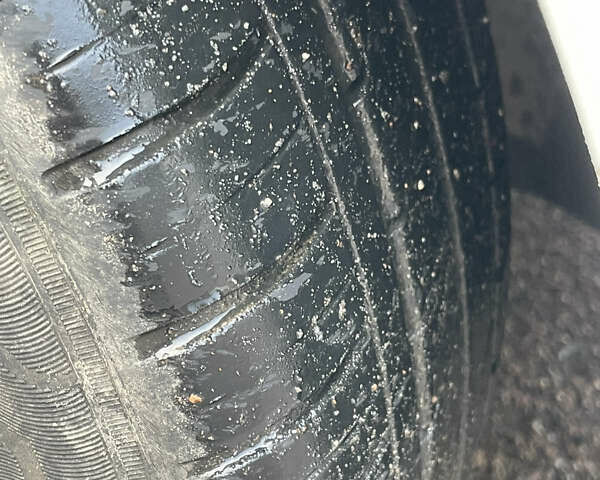 Белый Рено Меган, объемом двигателя 1.46 л и пробегом 308 тыс. км за 8700 $, фото 25 на Automoto.ua