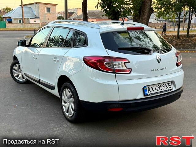 Белый Рено Меган, объемом двигателя 1.5 л и пробегом 258 тыс. км за 6999 $, фото 1 на Automoto.ua