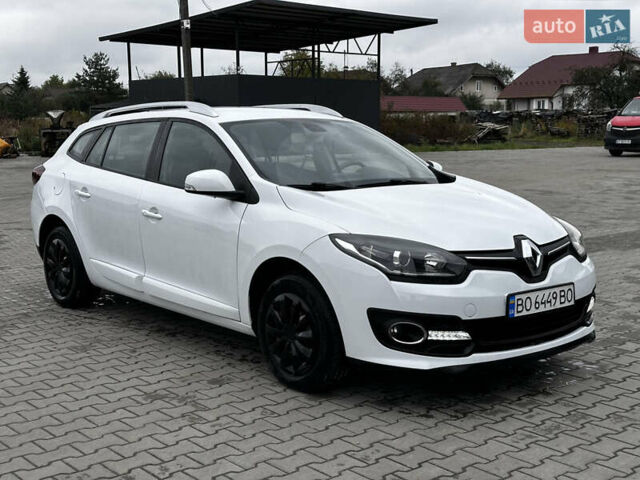 Білий Рено Меган, об'ємом двигуна 1.46 л та пробігом 265 тис. км за 8150 $, фото 1 на Automoto.ua