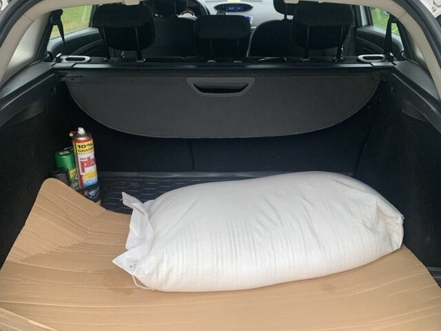 Білий Рено Меган, об'ємом двигуна 1.5 л та пробігом 226 тис. км за 7900 $, фото 6 на Automoto.ua