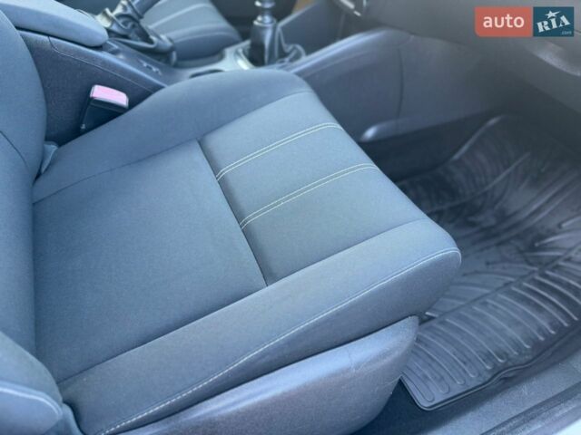 Білий Рено Меган, об'ємом двигуна 1.5 л та пробігом 270 тис. км за 7950 $, фото 43 на Automoto.ua