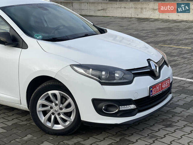 Білий Рено Меган, об'ємом двигуна 1.5 л та пробігом 225 тис. км за 9700 $, фото 3 на Automoto.ua