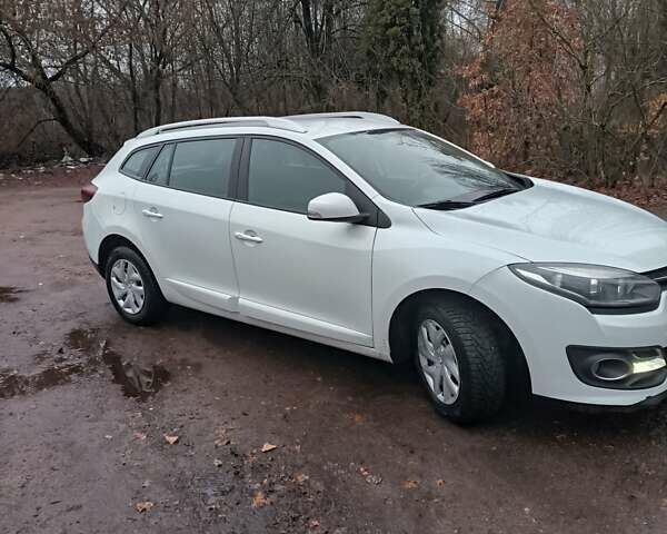 Белый Рено Меган, объемом двигателя 1.46 л и пробегом 279 тыс. км за 7800 $, фото 10 на Automoto.ua