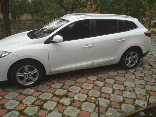 Белый Рено Меган, объемом двигателя 1.5 л и пробегом 274 тыс. км за 7200 $, фото 4 на Automoto.ua