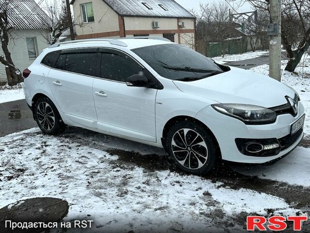 Белый Рено Меган, объемом двигателя 1.5 л и пробегом 182 тыс. км за 8750 $, фото 3 на Automoto.ua
