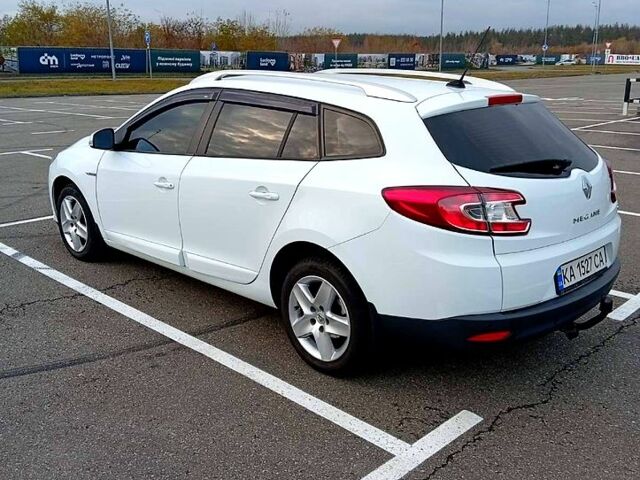 Белый Рено Меган, объемом двигателя 1.5 л и пробегом 238 тыс. км за 9200 $, фото 4 на Automoto.ua