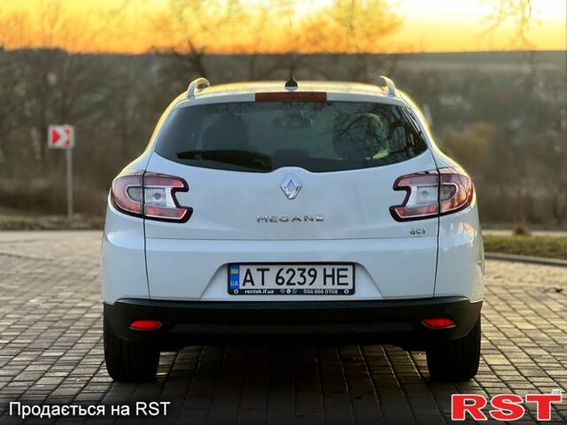 Белый Рено Меган, объемом двигателя 1.5 л и пробегом 293 тыс. км за 8750 $, фото 4 на Automoto.ua