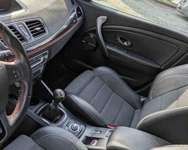 Білий Рено Меган, об'ємом двигуна 1.6 л та пробігом 247 тис. км за 8900 $, фото 24 на Automoto.ua