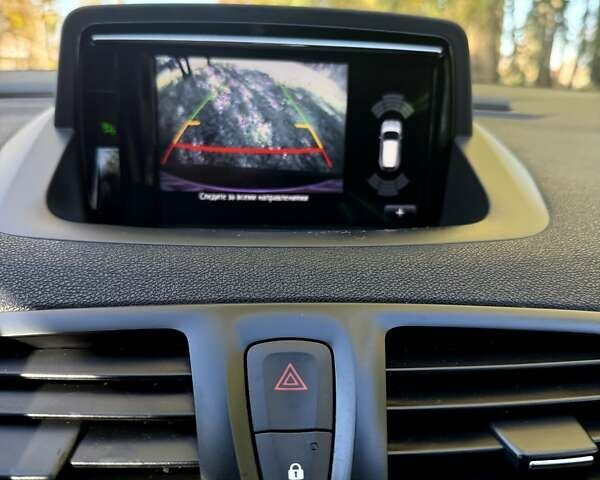 Белый Рено Меган, объемом двигателя 1.5 л и пробегом 192 тыс. км за 10750 $, фото 15 на Automoto.ua