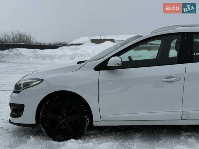 Білий Рено Меган, об'ємом двигуна 1.5 л та пробігом 260 тис. км за 8450 $, фото 12 на Automoto.ua